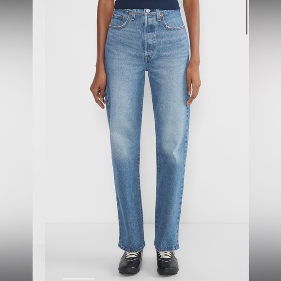 LEVI’S RIBCAGE JEAN - Picture 1 of 4